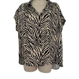 Rose & Olive Black and Cream Animal Print Top, Sz XL
